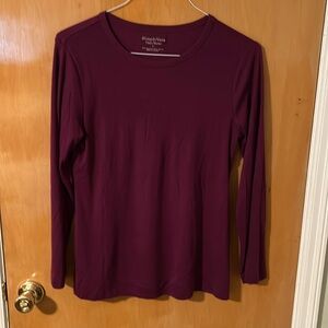 Long sleeved t-shirt
